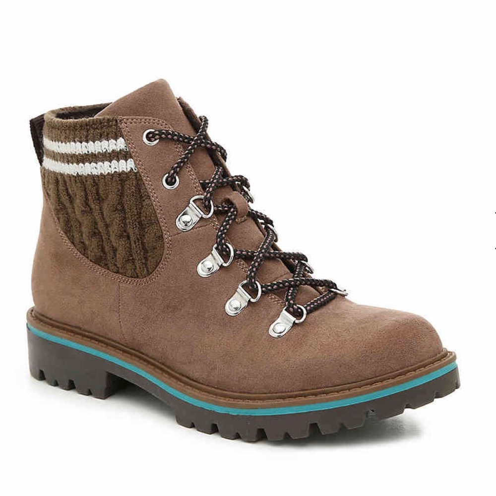 NWOB Jane and the Shoe /  size 6 Millie Boots